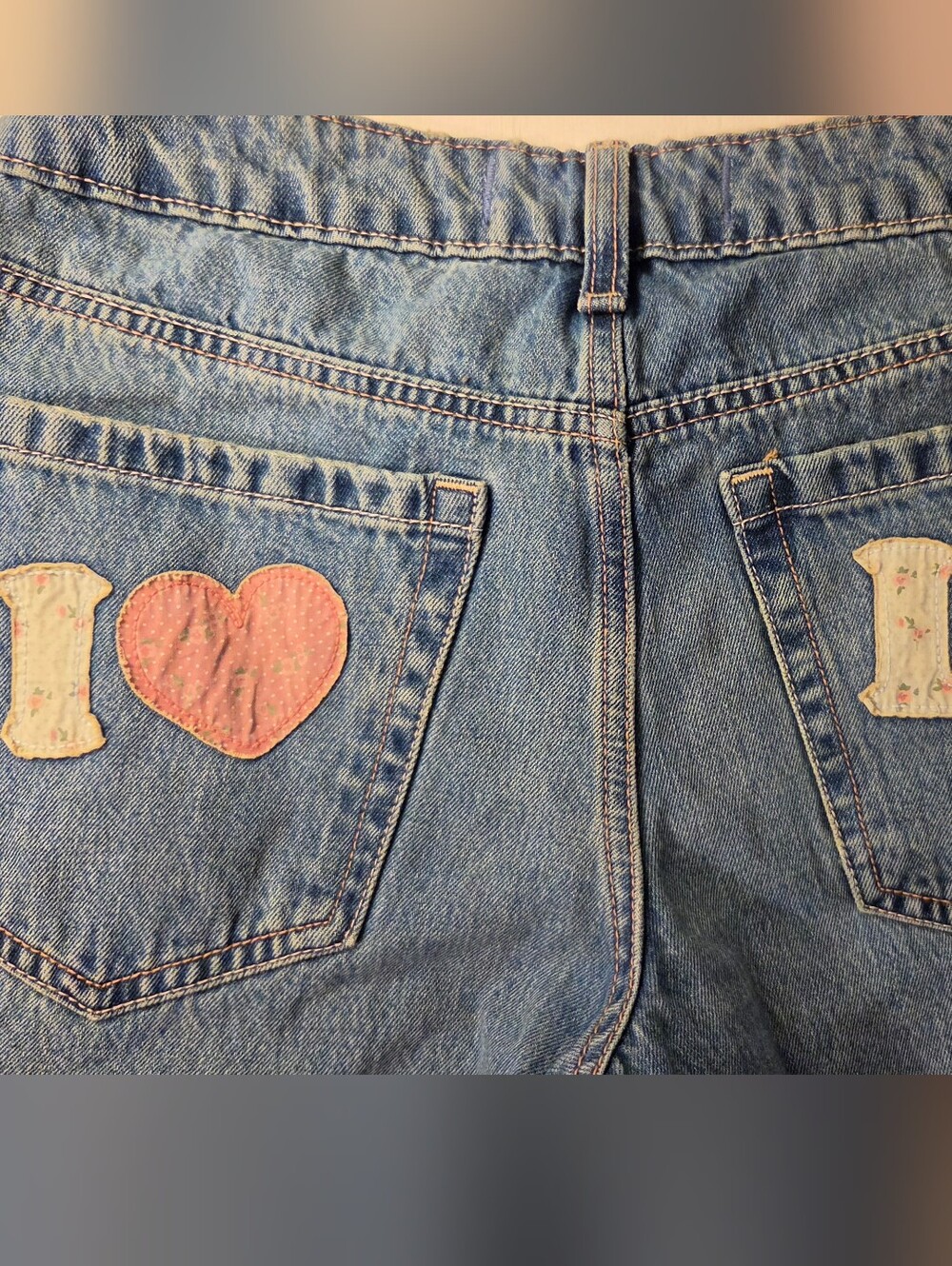 Hollister I Love LA Patch Pink Heart & Cream Patch Accents